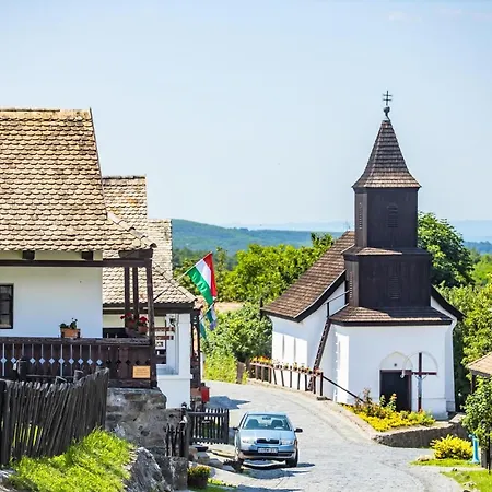 Lankas Vendeghaz - בית נופש