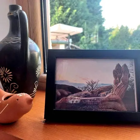 Lankas Vendeghaz - Hollókő