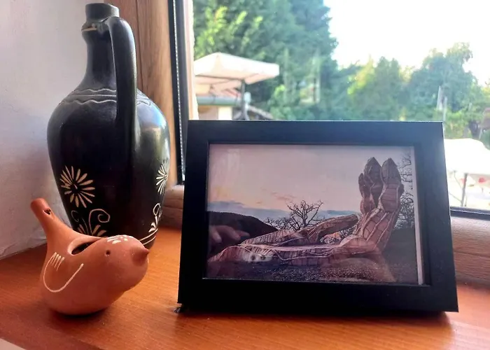 Lankas Vendeghaz - Holloko